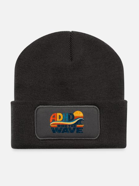 ADHD – Ride the Wave | Retro-Sonne & Welle - Recycelte Patch Beanie - Dunkelgrau