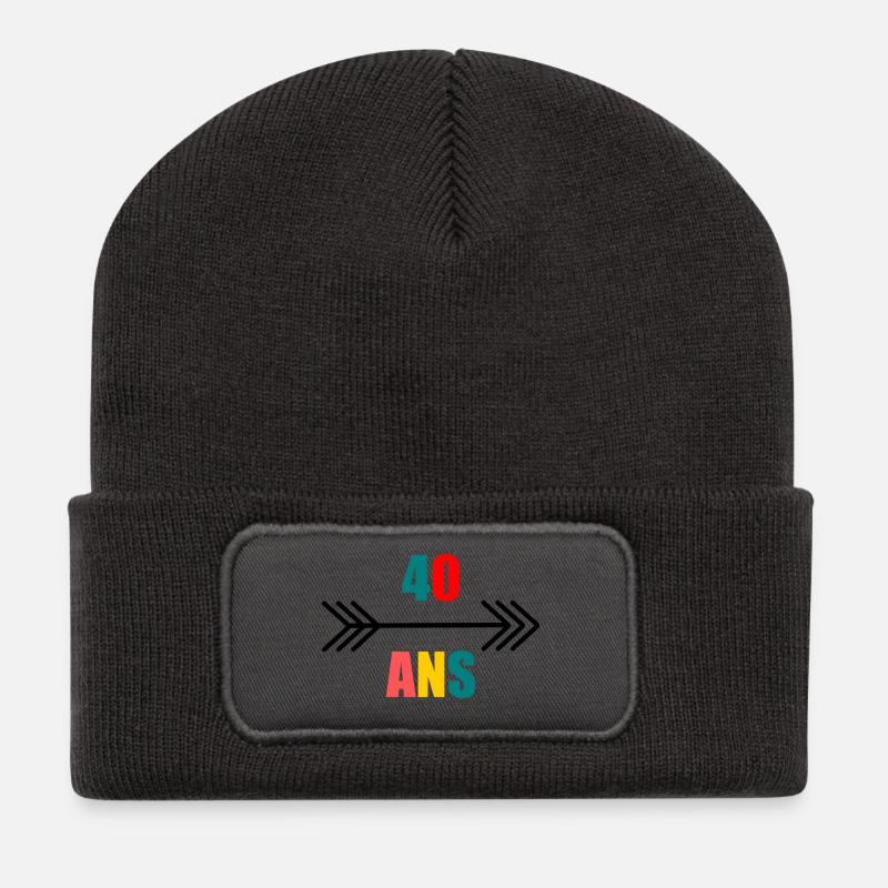40 ANS. 40e ANNIVERSAIRE. ANNIVERSAIRE 40 ANS. 40 - Beanie recyclé à patch - charbon