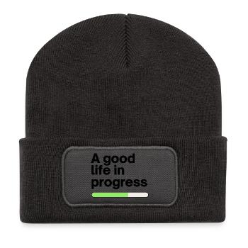 A good life in progress - Recycelte Patch Beanie - Dunkelgrau - Vorne