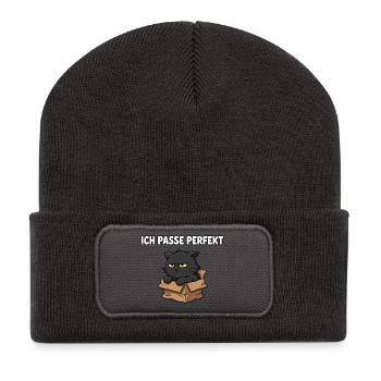 Grimmige Katze im Karton - Recycelte Patch Beanie - Dunkelgrau - Vorne