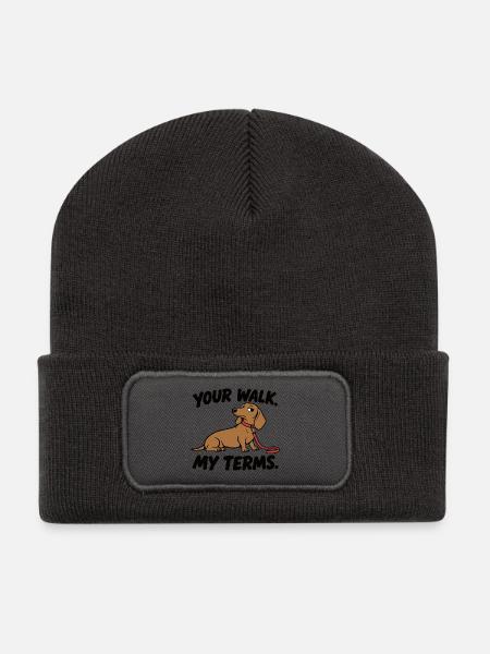 Sturer Dackel – Dein Spaziergang – Meine Bedingungen - Recycelte Patch Beanie - Dunkelgrau