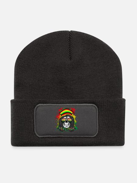 Crâne Rasta dans le style arc-en-ciel - Beanie recyclé à patch - charbon