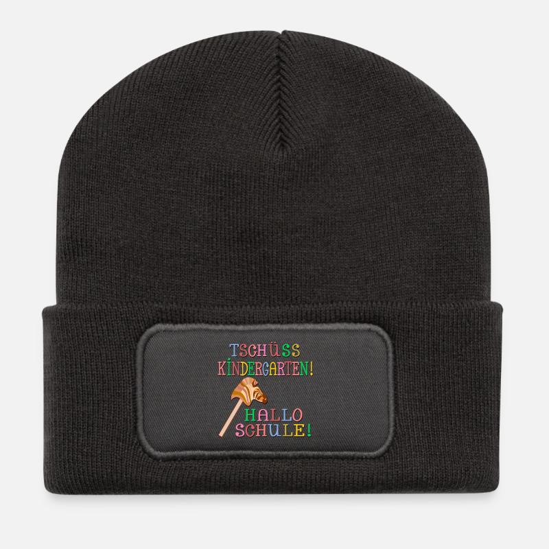 HOBBY HORSING - TSCHÜSS KINDERGARTEN HALLO SCHULE - Recycelte Patch Beanie - Dunkelgrau