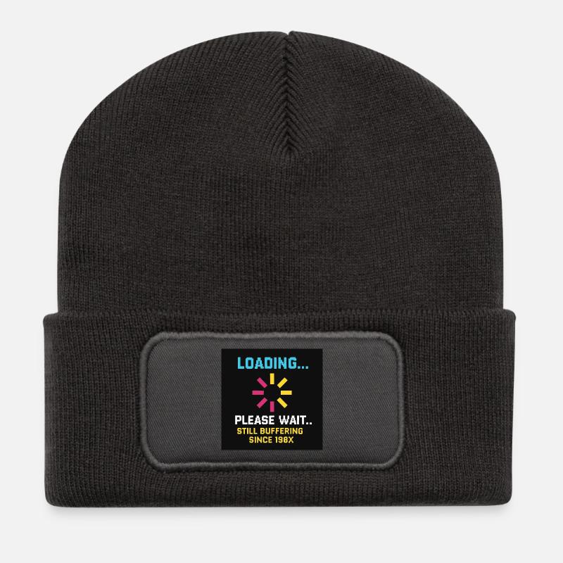 Ladezeichen Humor Motiv - Recycelte Patch Beanie - Dunkelgrau