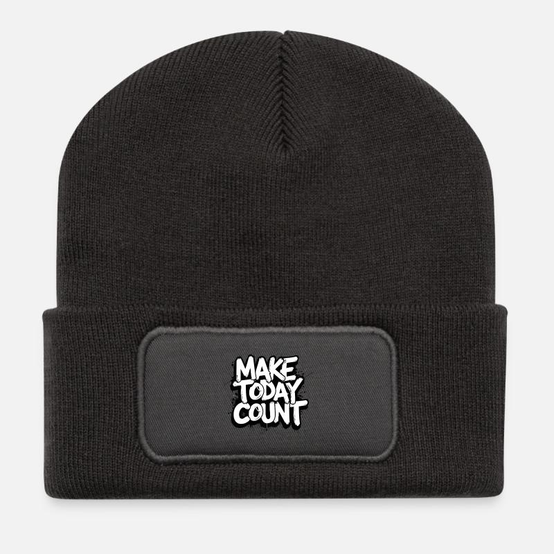 Machen Sie den heutigen Tag zu etwas Besonderem - Recycelte Patch Beanie - Dunkelgrau