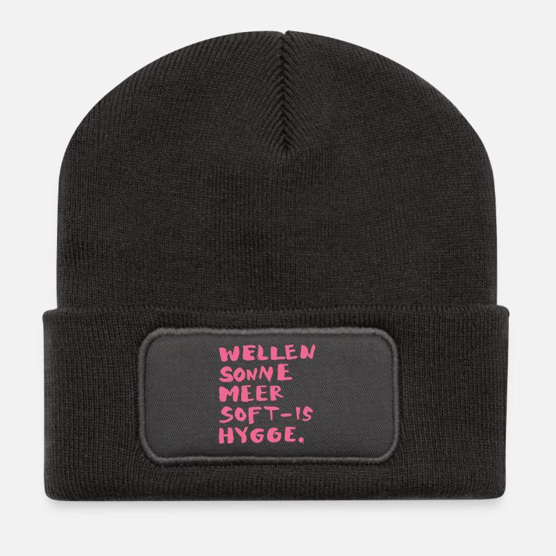 hygge words pink - Recycelte Patch Beanie - Dunkelgrau
