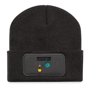 Wachstum braucht Zeit – Comic-Blume mit Gießkanne - Recycelte Patch Beanie - Dunkelgrau - Vorne