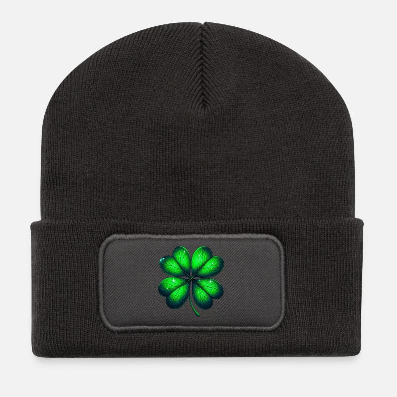 Vierblättriges Kleeblatt - Recycelte Patch Beanie - Dunkelgrau