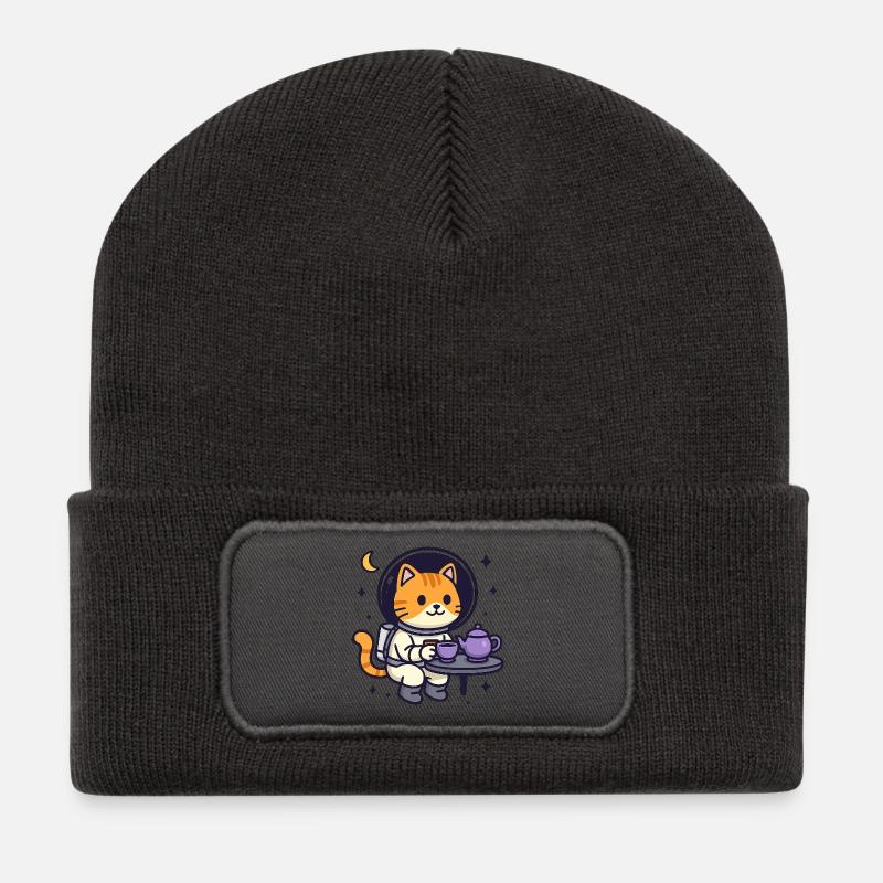 Space Cat Tea Time – Kawaii Astronaut - Recycelte Patch Beanie - Dunkelgrau