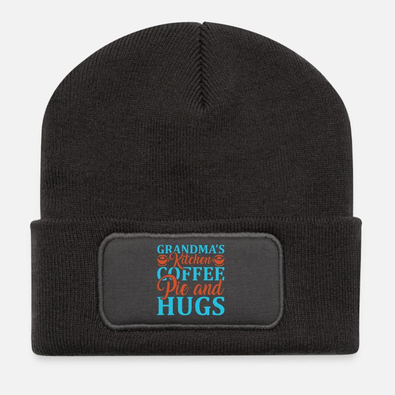 Großmutters Küche: Kaffee, Getränk und Umarmungen - Recycelte Patch Beanie - Dunkelgrau