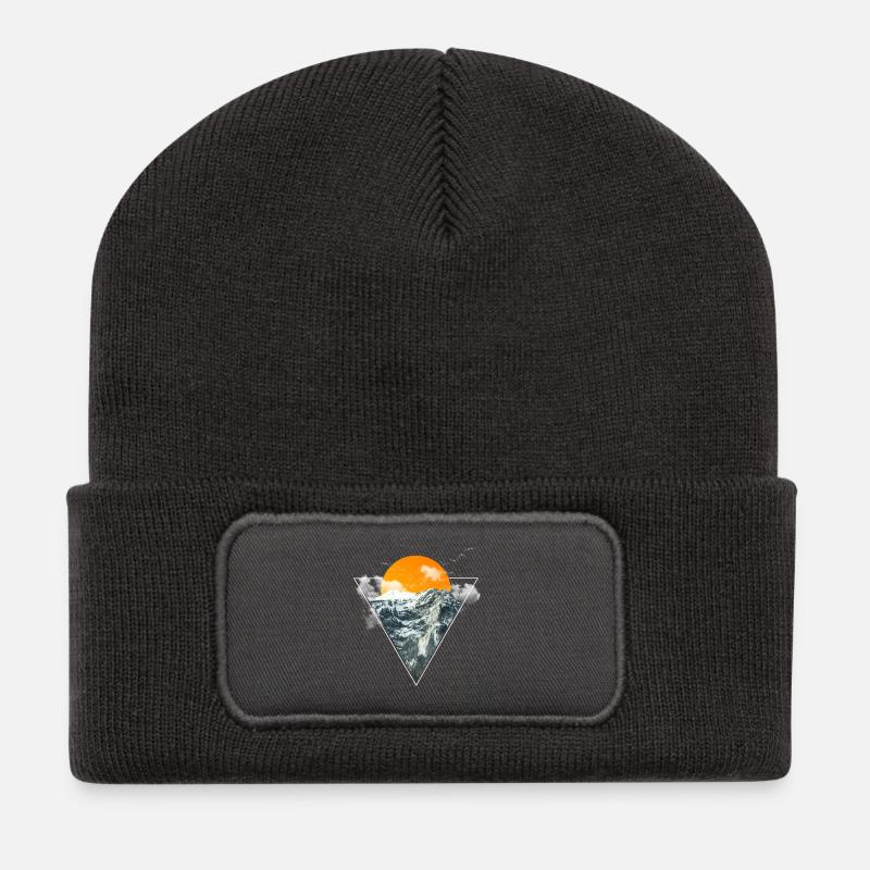 Landschaft - Recycelte Patch Beanie - Dunkelgrau
