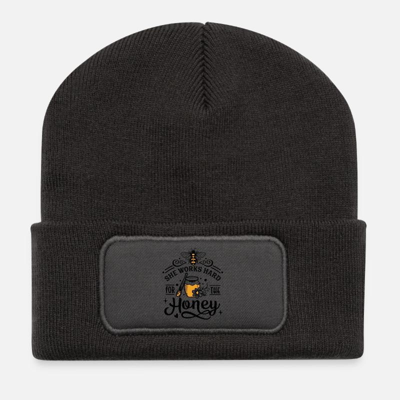 Elle travaille dur pour le miel en disant - Beanie recyclé à patch - charbon