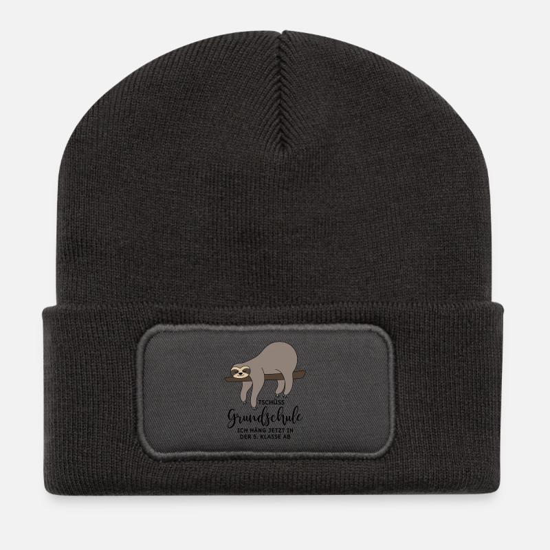 Abschluss Grundschule 5. Klasse Faultier Tschüss - Recycelte Patch Beanie - Dunkelgrau