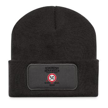 50. Geburtstag Schonend Behandeln 50 Tempolimit 50 - Recycelte Patch Beanie - Dunkelgrau - Vorne