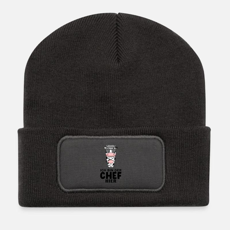 Chef Spruch Anführer Kuh Motiv - Recycelte Patch Beanie - Dunkelgrau