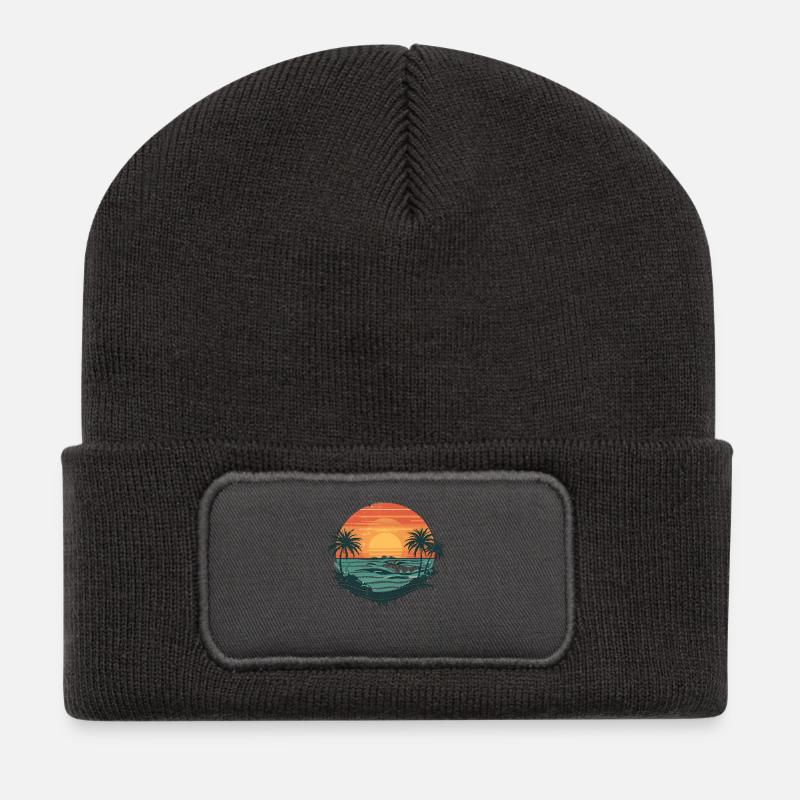 Retro-Surf-Vibe - Recycelte Patch Beanie - Dunkelgrau