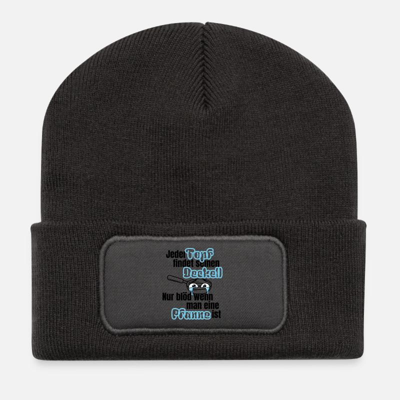 Topf sucht Deckel – Pfannen Spruch - Recycelte Patch Beanie - Dunkelgrau