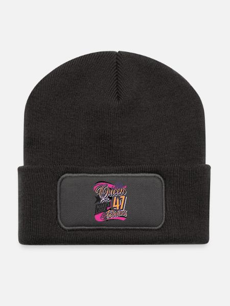 47. Geburtstag Queen - Recycelte Patch Beanie - Dunkelgrau