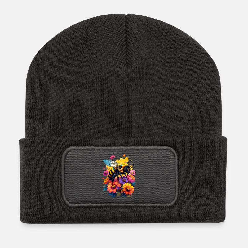 Eine Biene auf bunten Blumen - Recycelte Patch Beanie - Dunkelgrau