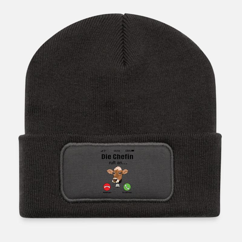 Kuh ruft Chefin Kühe Bauernhof Landwirt Büro Fun - Recycelte Patch Beanie - Dunkelgrau