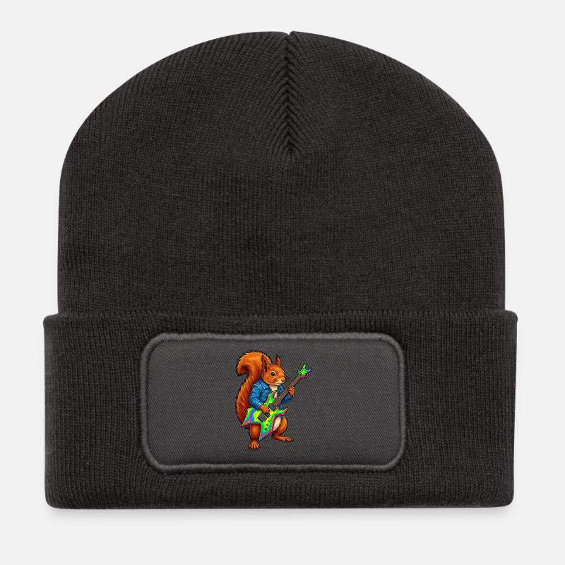 Eichhörnchen mit Jacke und E-Gitarre - Recycelte Patch Beanie - Dunkelgrau
