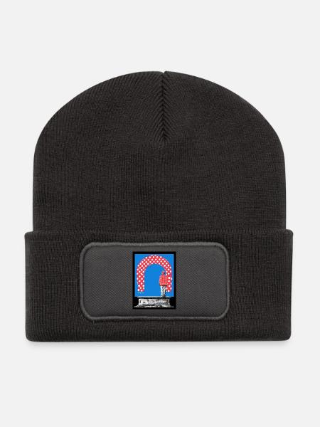 Reality - Recycelte Patch Beanie - Dunkelgrau