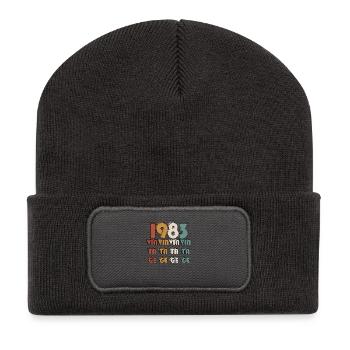 Jahrgang 1983 - Recycelte Patch Beanie - Dunkelgrau - Vorne