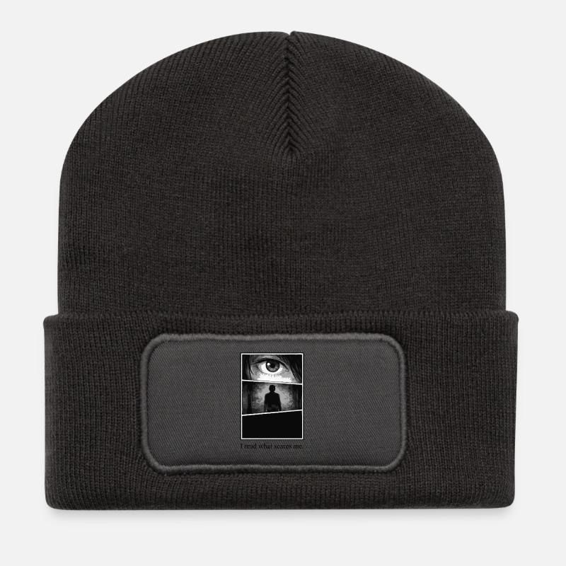 I read what scares me – Manga Horror Motiv - Recycelte Patch Beanie - Dunkelgrau