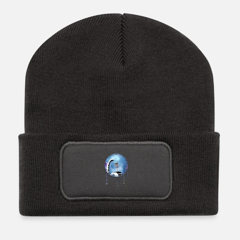Tanzen im Mondschein auf dem Klavier - Recycelte Patch Beanie - Dunkelgrau