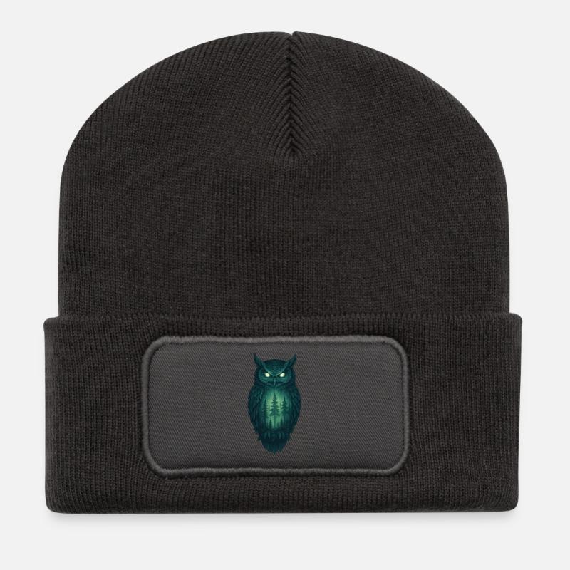Eule im Wald bei Nacht - Recycelte Patch Beanie - Dunkelgrau