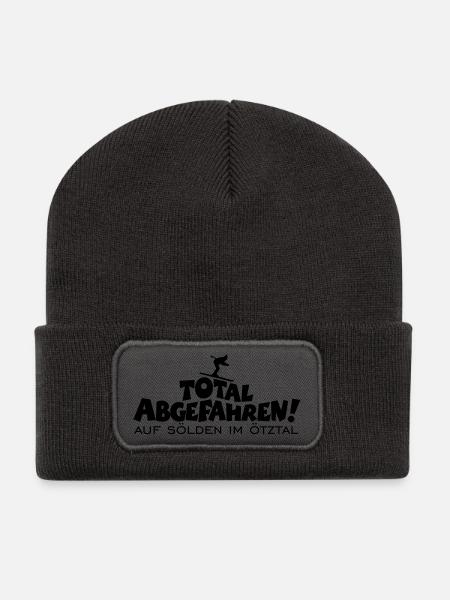 Total Abgefahren auf Sölden im Ötztal Ski - Recycelte Patch Beanie - Dunkelgrau