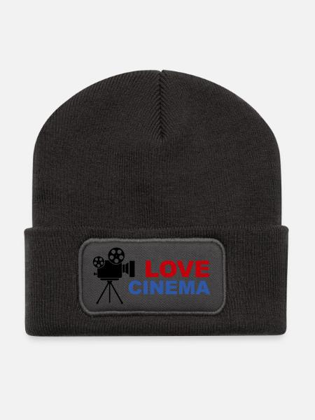 Love Cinema Bold Red Blue Typografie - Recycelte Patch Beanie - Dunkelgrau