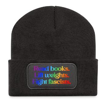 Read books. Lift weights. Fight fascists. - Recycelte Patch Beanie - Dunkelgrau - Vorne