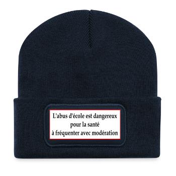L'abus d'école est dangereux pour la santé - Beanie recyclé à patch - bleu marine - Devant