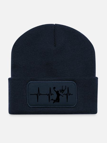 Mon cœur bat pour le basket ! - Beanie recyclé à patch - bleu marine