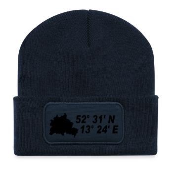 Coordonnées Berlin - Beanie recyclé à patch - bleu marine - Devant