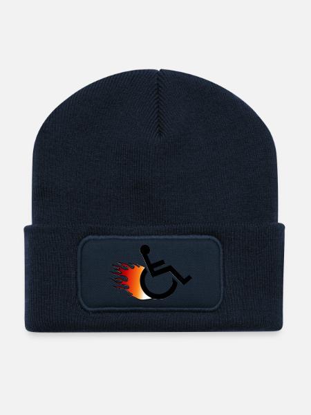 Fauteuil roulant enflammé. Fauteuil roulant avec flammes # - Beanie recyclé à patch - bleu marine