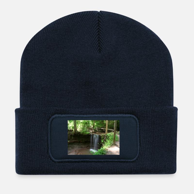WASSERFALL HÖRSCHBACH BEI MURRHARDT - Recycelte Patch Beanie - French Navy