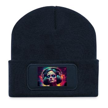 Neon Cyberpunk Portrait mit Kopfhörern - Recycelte Patch Beanie - French Navy - Vorne