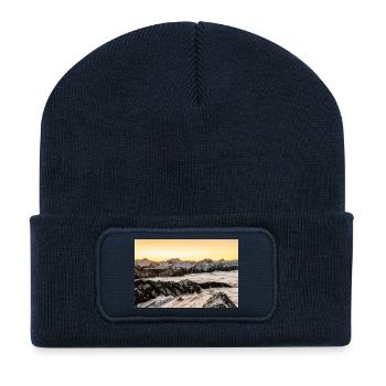 Alpenaufgang auf den Agrafa-Bergen - Recycelte Patch Beanie - French Navy - Vorne