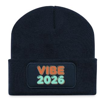 Retro Vibe 2026 Typografie Schriftzug - Recycelte Patch Beanie - French Navy - Vorne