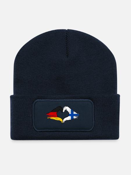 Deutschland Finnland Flagge Hände Herzform used - Recycelte Patch Beanie - French Navy