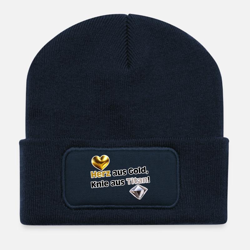 Herz aus Gold, Knie aus Titan - Recycelte Patch Beanie - French Navy