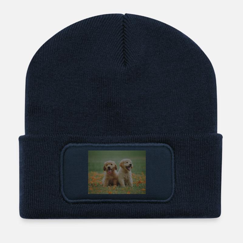 Zwei Labrador Retriever Welpen mit Dreickmuster - Recycelte Patch Beanie - French Navy