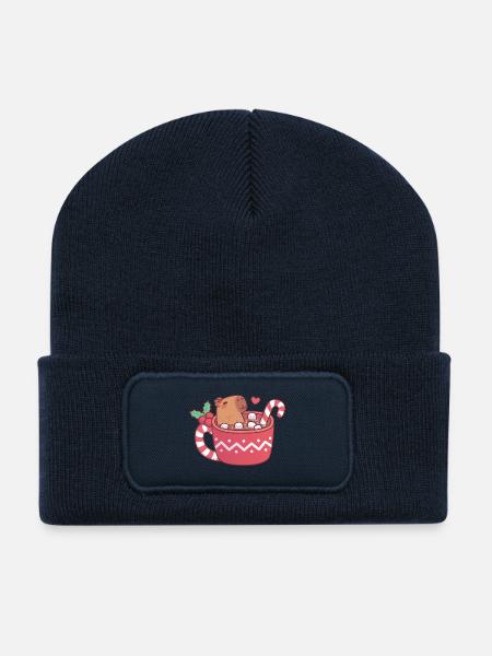 Süßes Kapybara entspannt in heißer Schokolade mit Marshmall - Recycelte Patch Beanie - French Navy