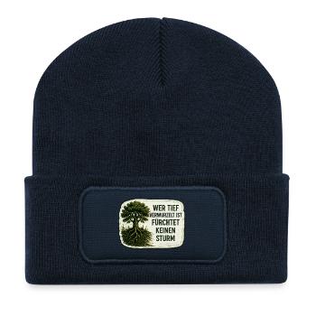 Wer tief verwurzelt ist fürchtet keinen Sturm - Recycelte Patch Beanie - French Navy - Vorne