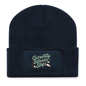 Zwischen Stopps | Postboten Zusteller Humor - Recycelte Patch Beanie - French Navy - Vorne