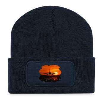 Flugzeuglandung bei Sonnenuntergang - Recycelte Patch Beanie - French Navy - Vorne