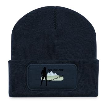 "Auf der Alm gibt's koa Sünd" by Claudia-Moda - Recycelte Patch Beanie - French Navy - Vorne