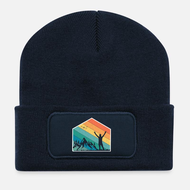 Berge Silhouette Regenbogen - Recycelte Patch Beanie - French Navy